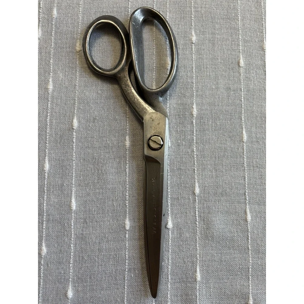 Vintage Heavy Duty Wiss No. 20 Inlaid Scissors 10